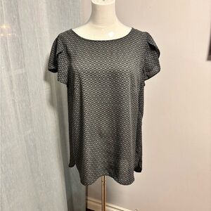 GNW Black and Gray Patterned Blouse